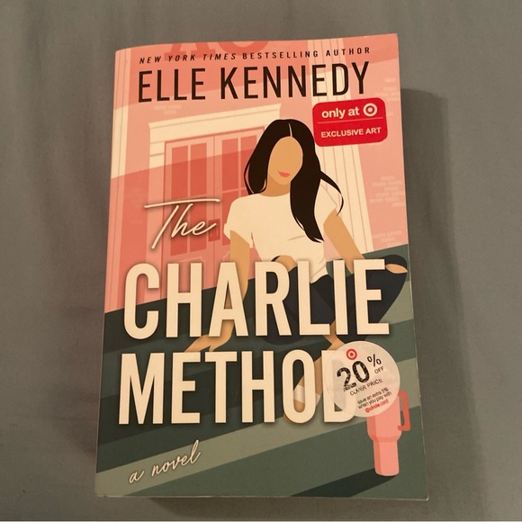 The Charlie Method Novel by Elle Kennedy - Picture 1 of 3